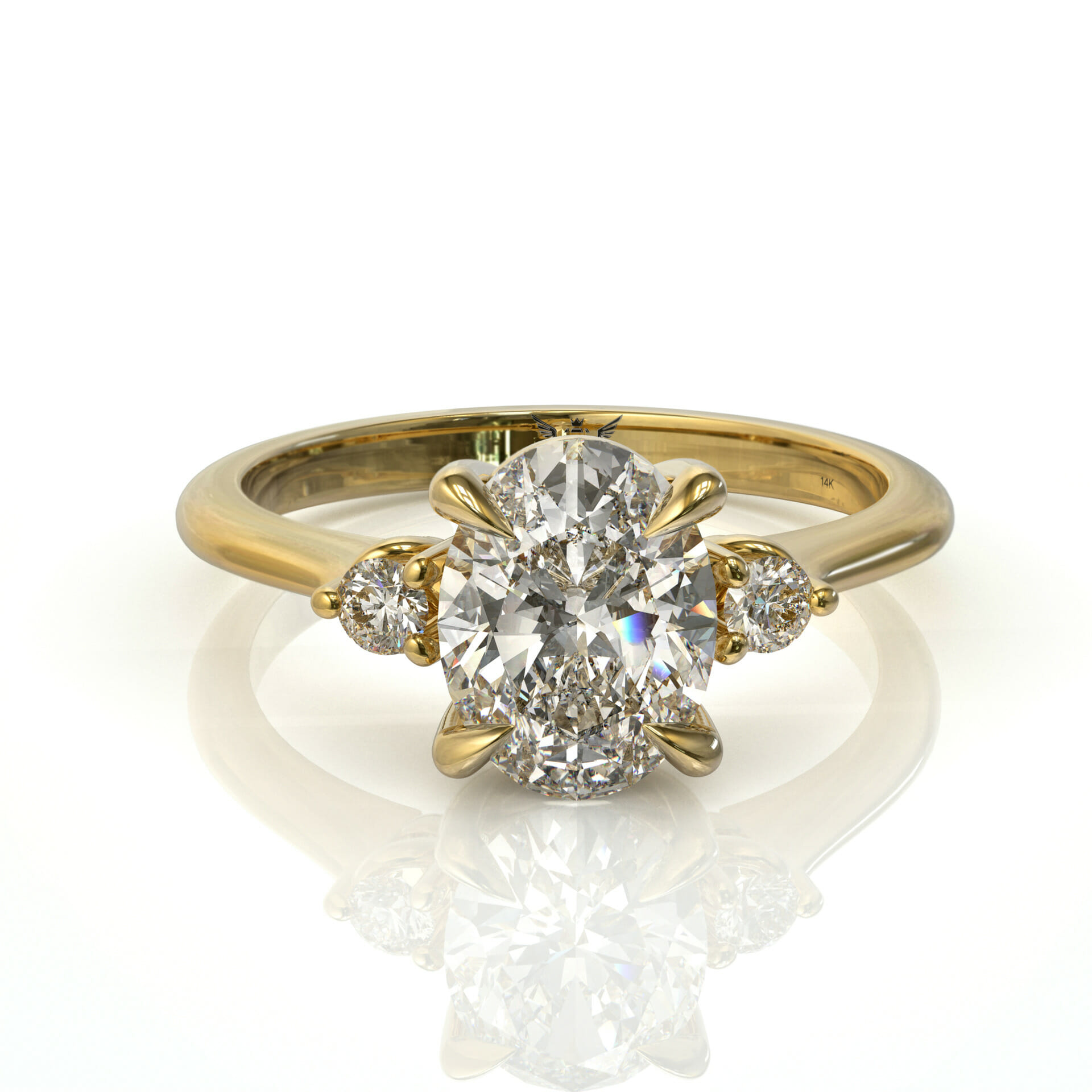 טבעת אובל קלאסית ושני יהלומים בצדדים דגם: אמילי