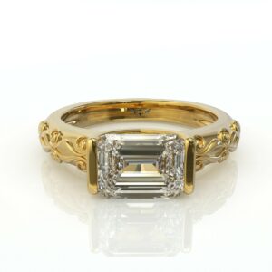 טבעת וינטאג' מעוטרת ויהלום אמרלד דגם: Naomi