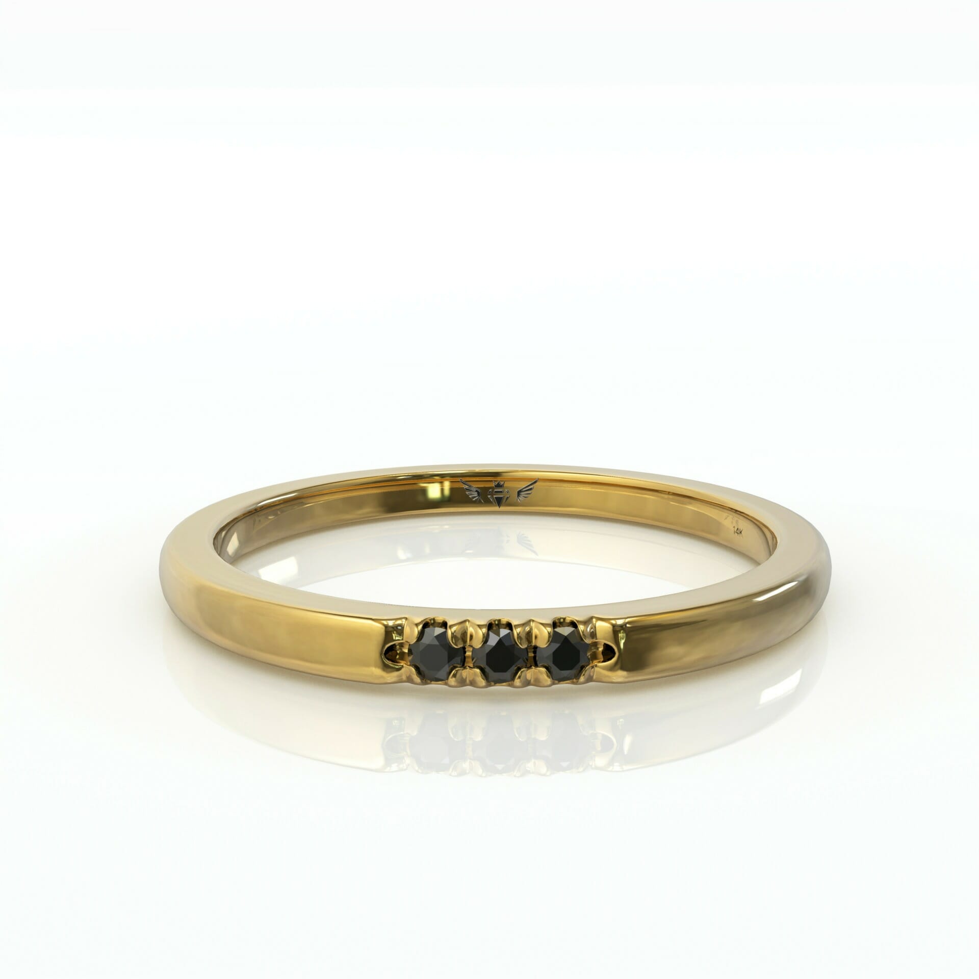 טבעת שורה שלוש יהלומים שחורים דגם: Samantha