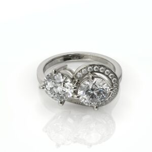 טבעת טוויסט יהלומים זהב 14 קראט דגם: ורונה