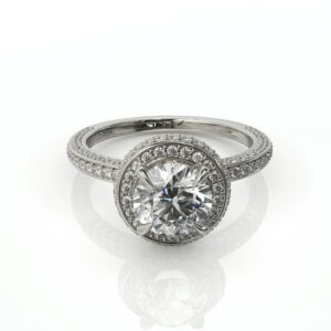 טבעת יוקרתית היילו יהלומים דגם: לוסי