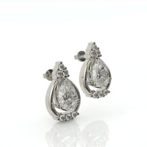 עגילים צמודים טיפה קלאסיות ואלגנטיות דגם: Nadia